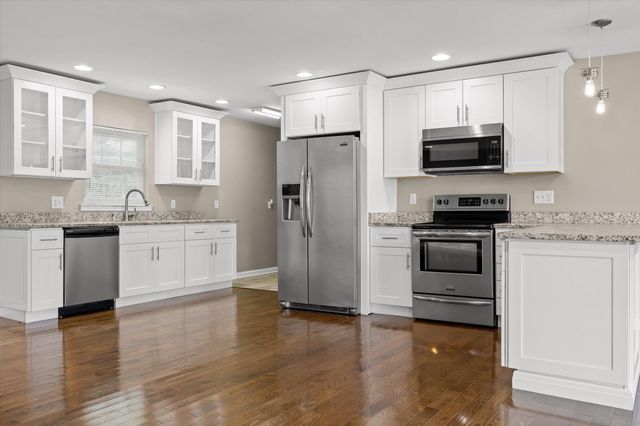 11127 E Brainerd Road, Apison, TN 37302