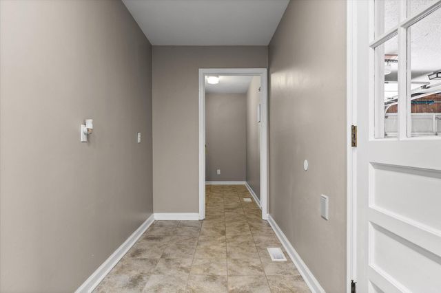 11127 E Brainerd Road, Apison, TN 37302