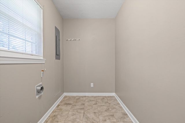 11127 E Brainerd Road, Apison, TN 37302