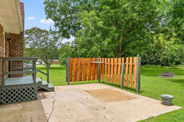 11127 E Brainerd Road, Apison, TN 37302