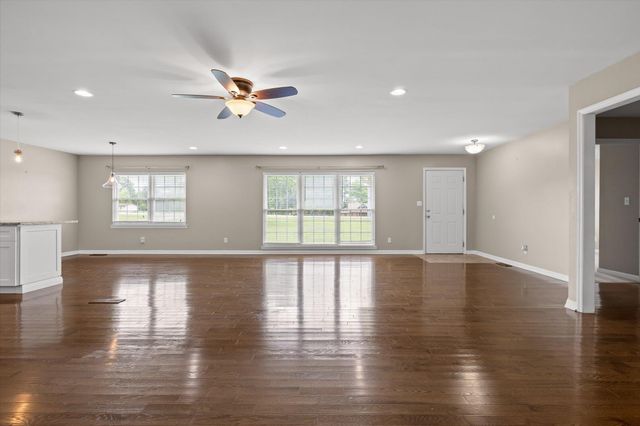 11127 E Brainerd Road, Apison, TN 37302