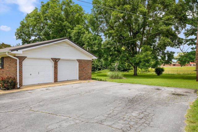 11127 E Brainerd Road, Apison, TN 37302