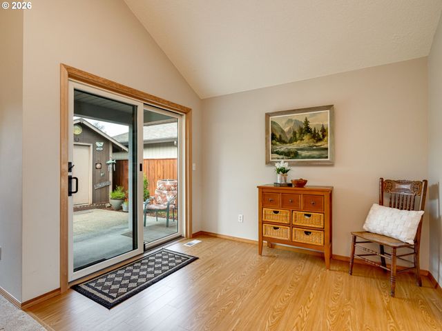 638 S 25th Ct, Cornelius, OR 97113