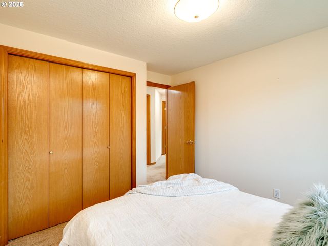 638 S 25th Ct, Cornelius, OR 97113