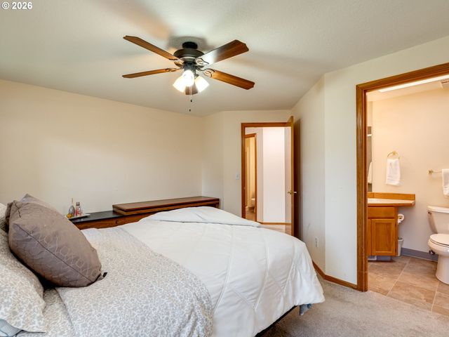638 S 25th Ct, Cornelius, OR 97113