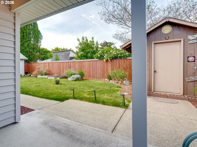 638 S 25th Ct, Cornelius, OR 97113