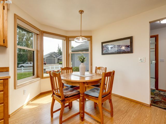 638 S 25th Ct, Cornelius, OR 97113