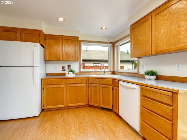 638 S 25th Ct, Cornelius, OR 97113