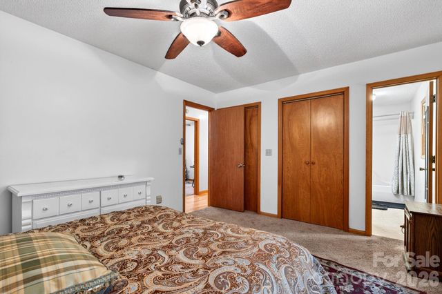 63 Independence Boulevard, Asheville, NC 28805