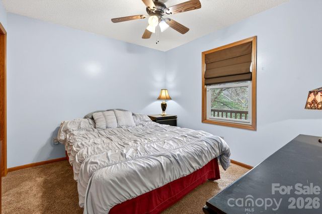 63 Independence Boulevard, Asheville, NC 28805