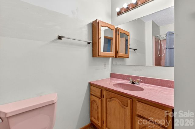 63 Independence Boulevard, Asheville, NC 28805