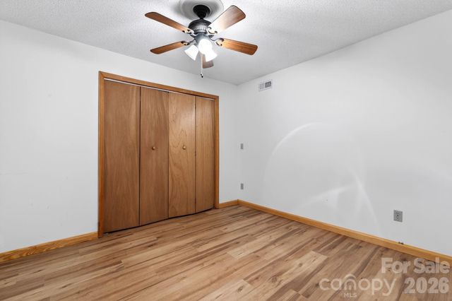 63 Independence Boulevard, Asheville, NC 28805