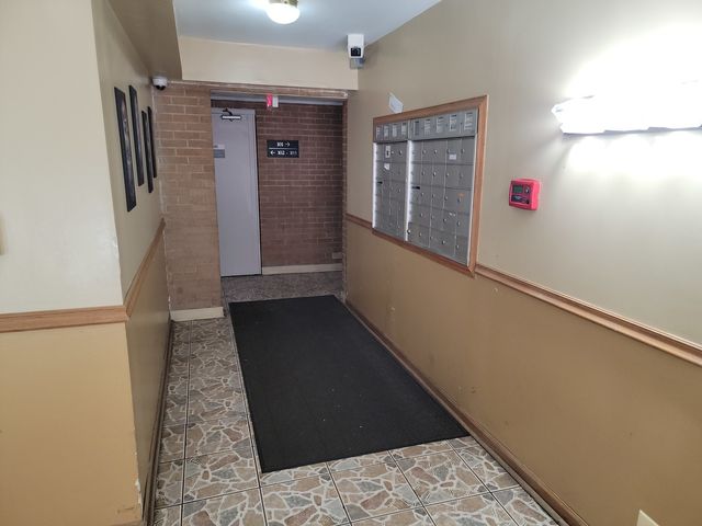 7432 Washington Street 103, Forest Park, IL 60130