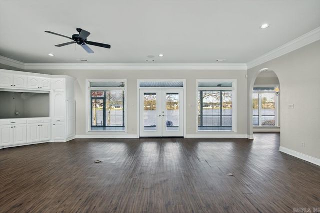 6805 Kensington, Benton, AR 72019