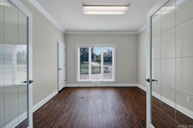 6805 Kensington, Benton, AR 72019