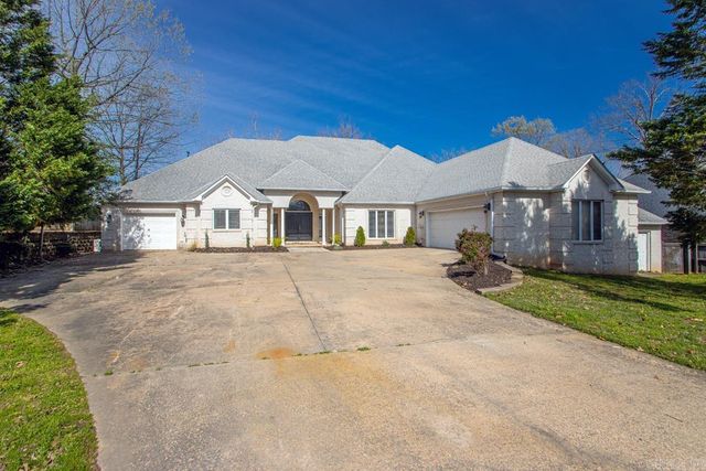 6805 Kensington, Benton, AR 72019