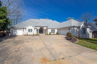 6805 Kensington, Benton, AR 72019