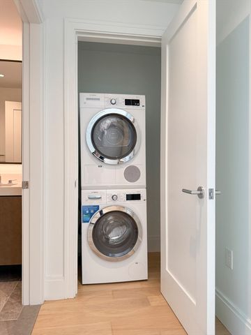 380 Harrison Ave 1007, Boston, MA 02118