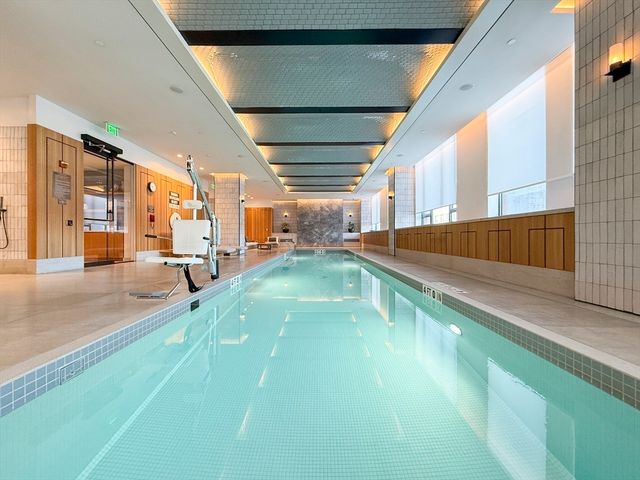 380 Harrison Ave 1007, Boston, MA 02118