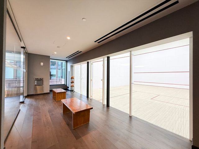 380 Harrison Ave 1007, Boston, MA 02118