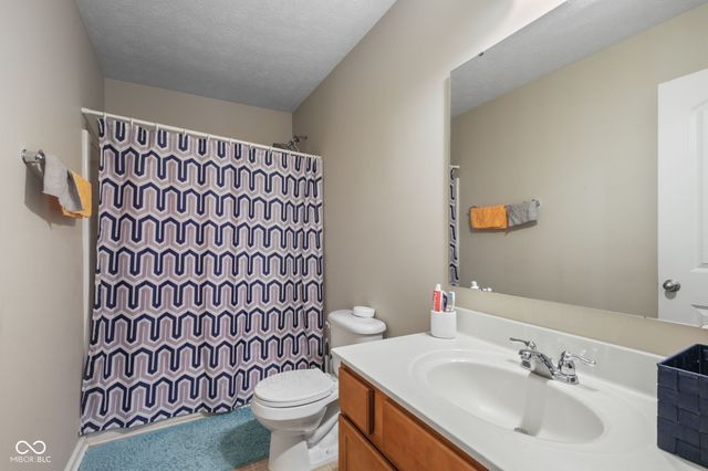 1760 Cumbria Drive, Avon, IN 46123