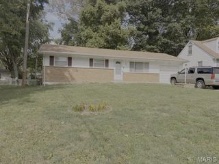 839 Font Lane, Bellefontaine Nghbrs, MO 63137