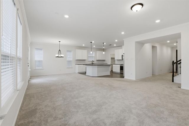 201 Sweet Autumn DR, Georgetown, TX 78626