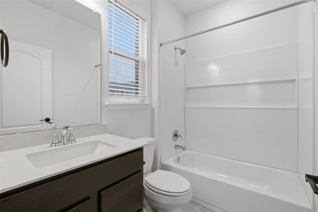 201 Sweet Autumn DR, Georgetown, TX 78626