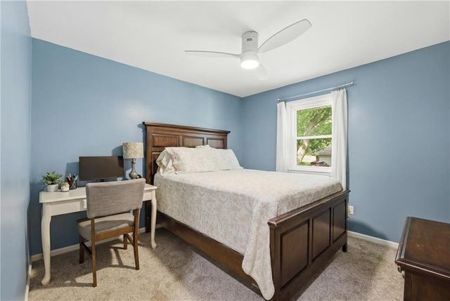 408 N Jefferson Street, Raymore, MO 64083