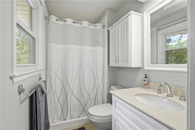 408 N Jefferson Street, Raymore, MO 64083