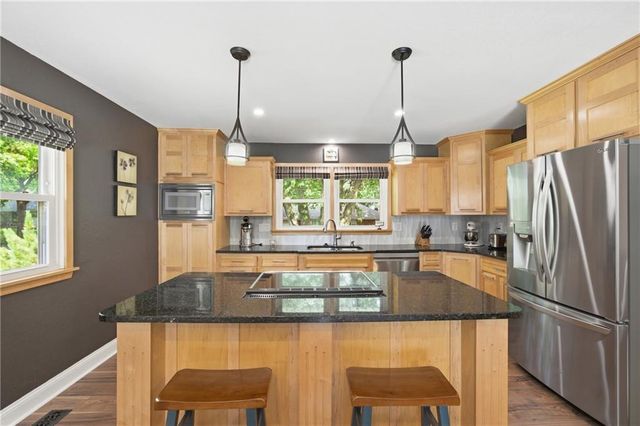 408 N Jefferson Street, Raymore, MO 64083