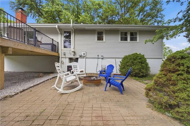 408 N Jefferson Street, Raymore, MO 64083