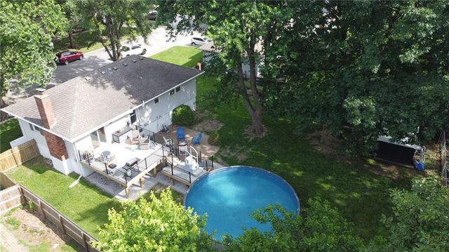 408 N Jefferson Street, Raymore, MO 64083