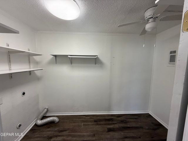 3332 DUNGARVAN Drive, El Paso, TX 79925