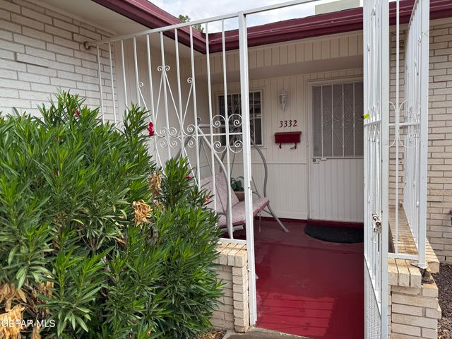 3332 DUNGARVAN Drive, El Paso, TX 79925