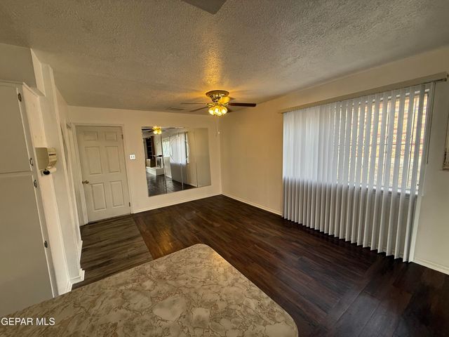 3332 DUNGARVAN Drive, El Paso, TX 79925