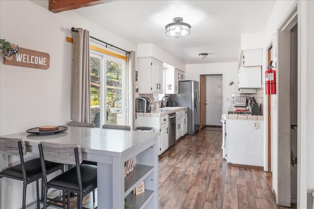 43149 W Sugar Pine Drive, Oakhurst, CA 93644