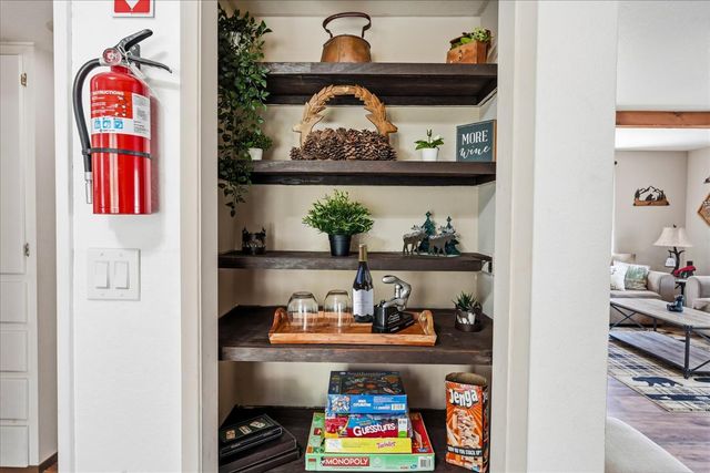 43149 W Sugar Pine Drive, Oakhurst, CA 93644