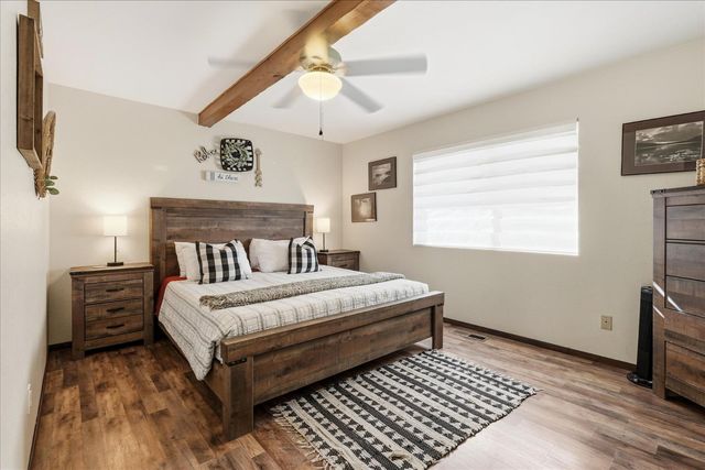 43149 W Sugar Pine Drive, Oakhurst, CA 93644