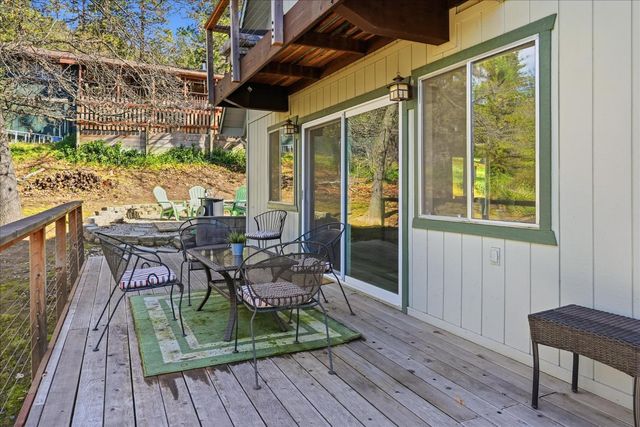 43149 W Sugar Pine Drive, Oakhurst, CA 93644