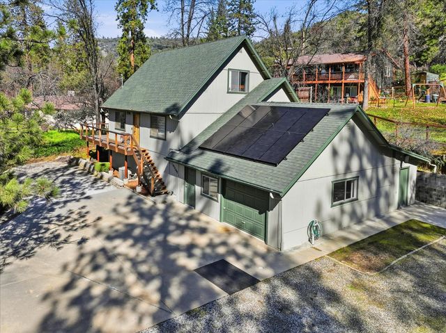 43149 W Sugar Pine Drive, Oakhurst, CA 93644