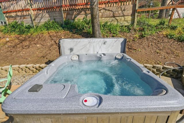 43149 W Sugar Pine Drive, Oakhurst, CA 93644