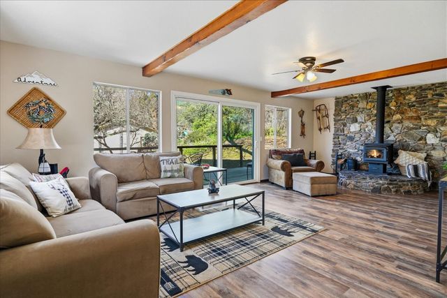 43149 W Sugar Pine Drive, Oakhurst, CA 93644