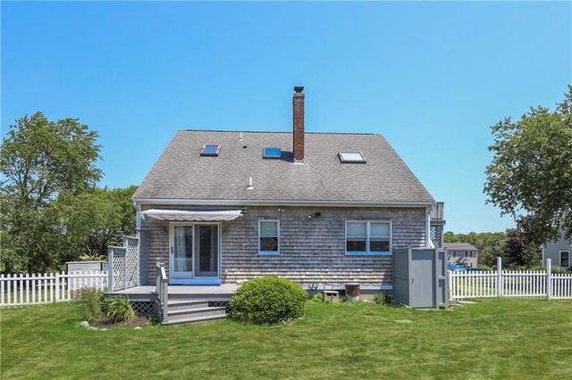 35 Wild Cherry Drive, Little Compton, RI 02837