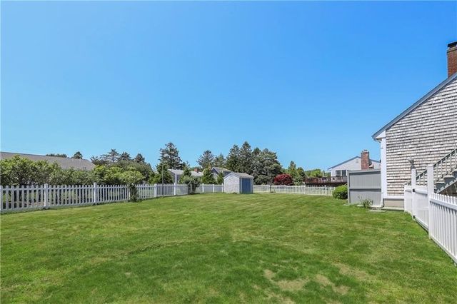 35 Wild Cherry Drive, Little Compton, RI 02837
