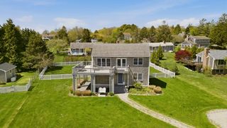 35 Wild Cherry Drive, Little Compton, RI 02837