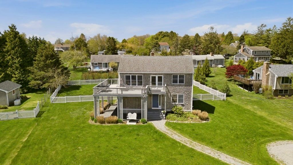 35 Wild Cherry Drive, Little Compton, RI 02837