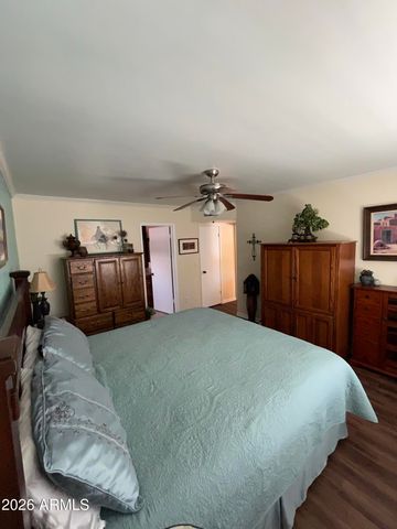 15821 N 9TH Place, Phoenix, AZ 85022