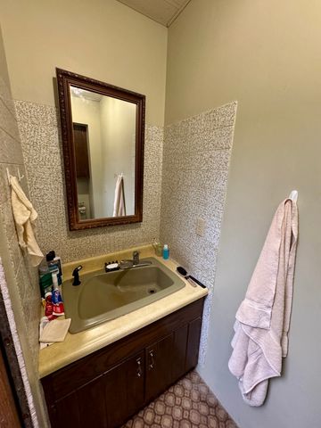 212 Main Street, Van Orin, IL 61374