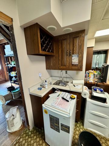 212 Main Street, Van Orin, IL 61374